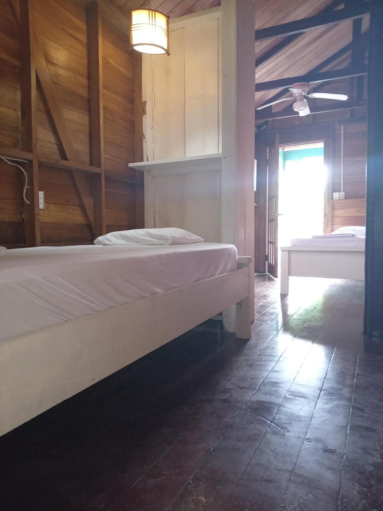 Villa Bahia Del Sol 博卡斯德尔托罗 外观 照片