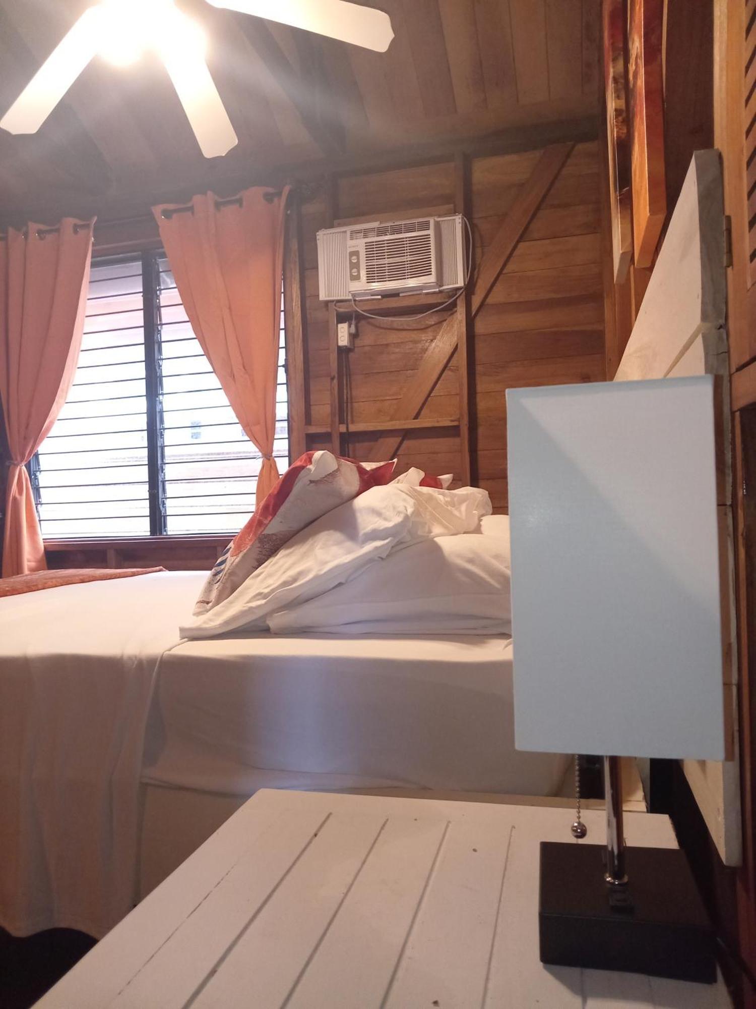 Villa Bahia Del Sol 博卡斯德尔托罗 外观 照片